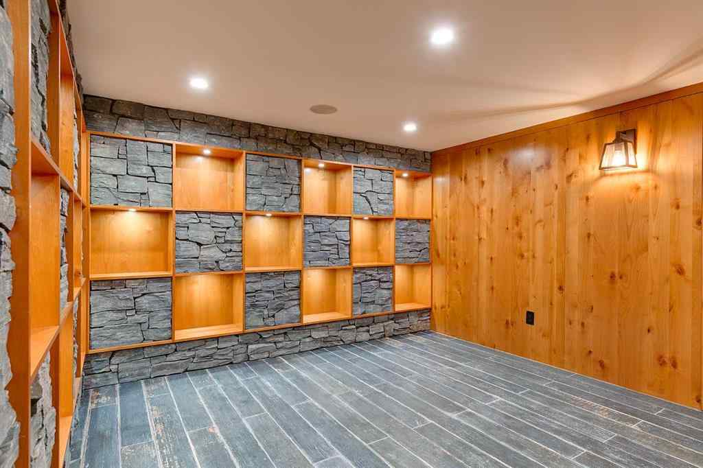 MLS® A2261499 - 1661 St Andrews Place NW in St Andrews Heights Calgary, Residential