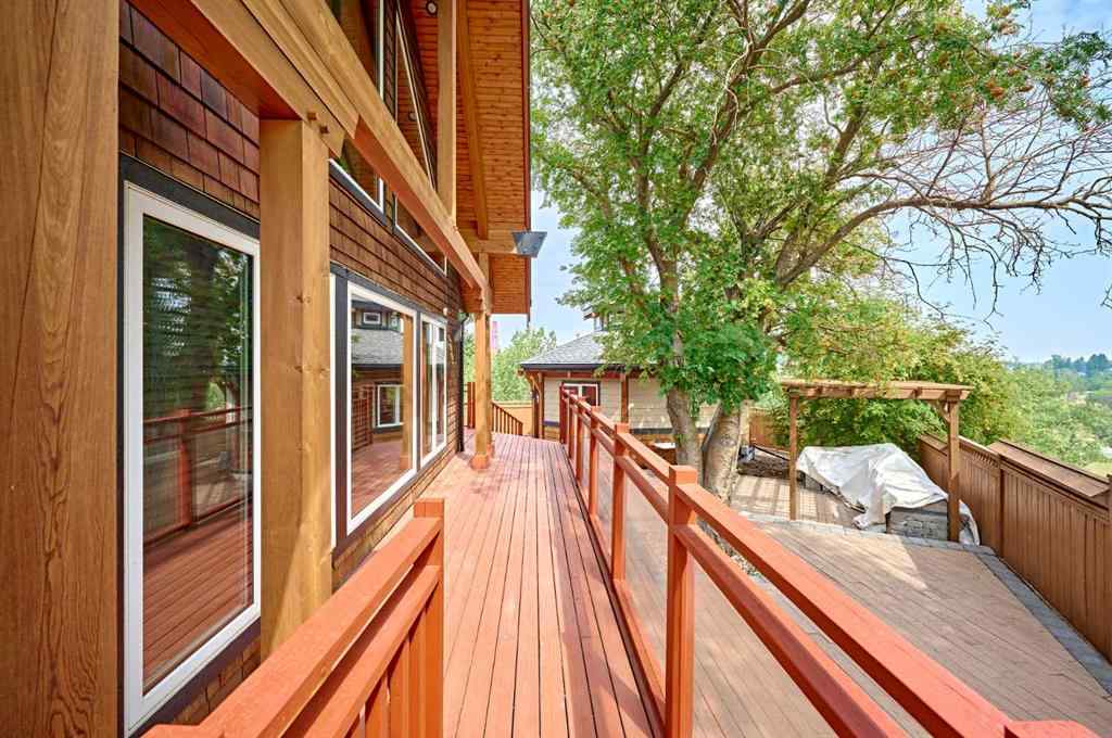 MLS® A2261499 - 1661 St Andrews Place NW in St Andrews Heights Calgary, Residential