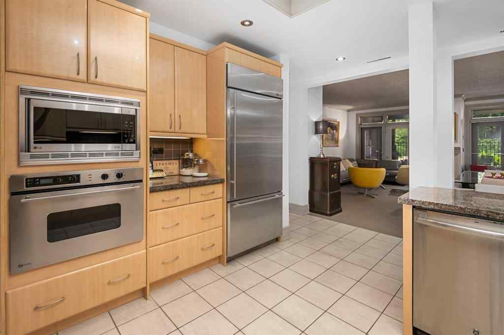 MLS® A2261502 - Unit #105 670 PRINCETON Way SW in Eau Claire Calgary, Residential