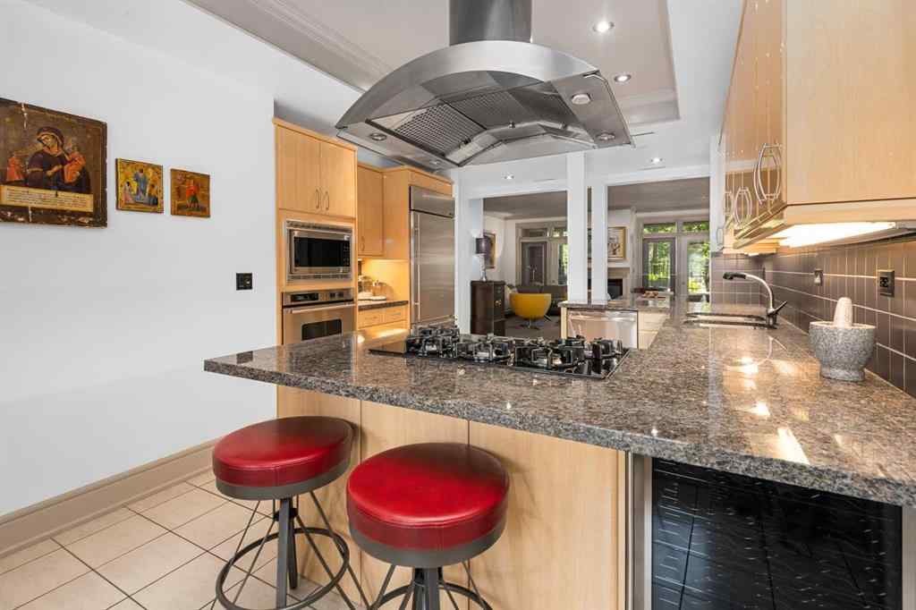 MLS® A2261502 - Unit #105 670 PRINCETON Way SW in Eau Claire Calgary, Residential