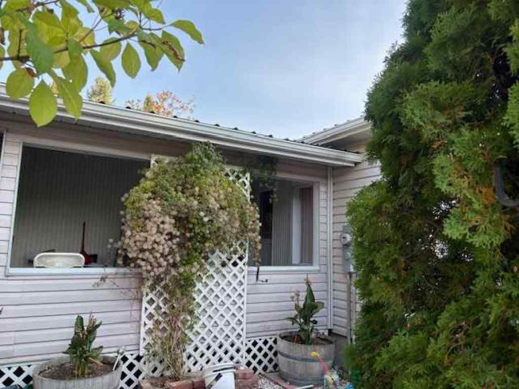 MLS® A2261504 - 15 Willow Road W in NONE Claresholm, Residential