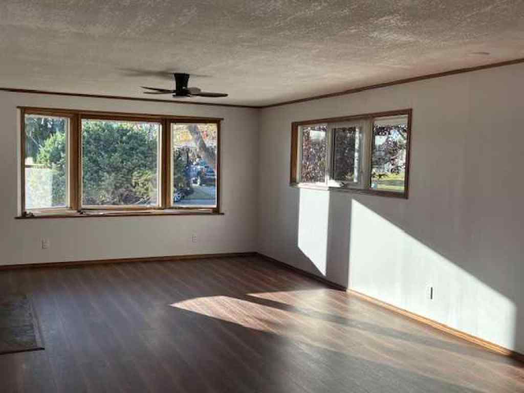 MLS® A2261504 - 15 Willow Road W in NONE Claresholm, Residential