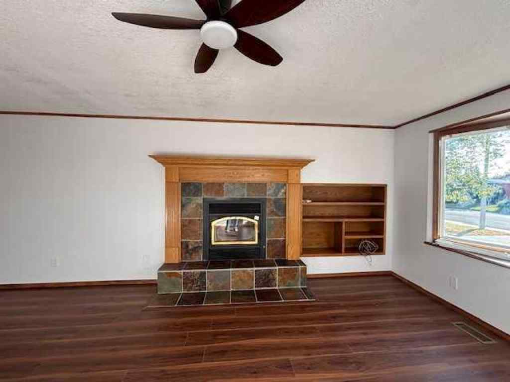 MLS® A2261504 - 15 Willow Road W in NONE Claresholm, Residential