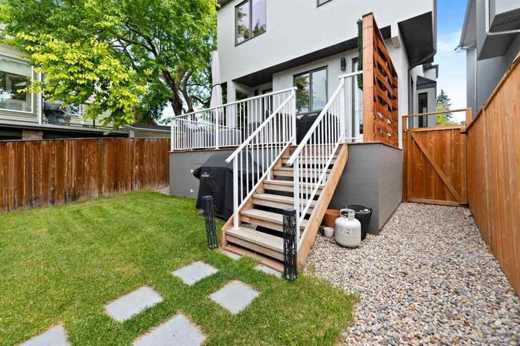 MLS® A2261505 - 3505 41 Street SW in Glenbrook Calgary, Residential