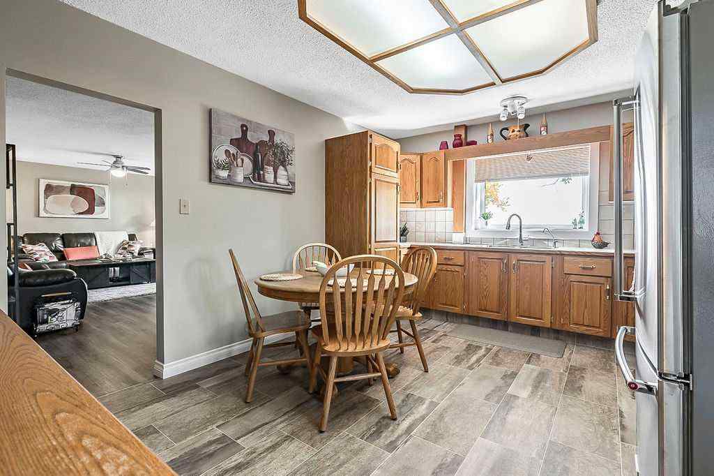 MLS® A2261512 - 251045 Hwy 534   in NONE Rural Vulcan County, Residential