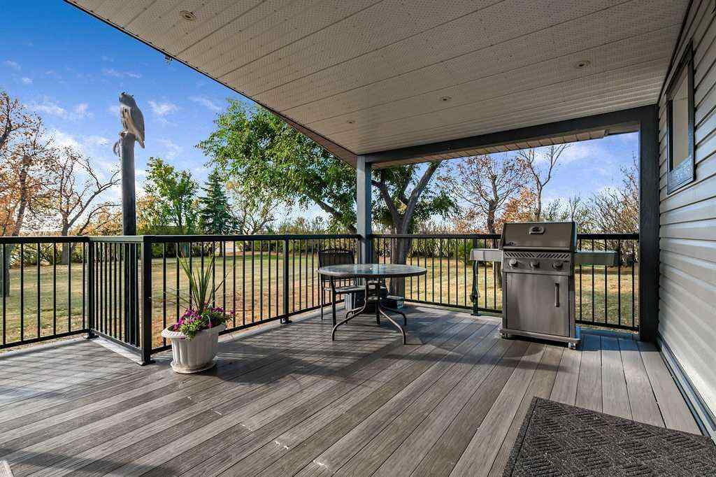 MLS® A2261512 - 251045 Hwy 534   in NONE Rural Vulcan County, Residential