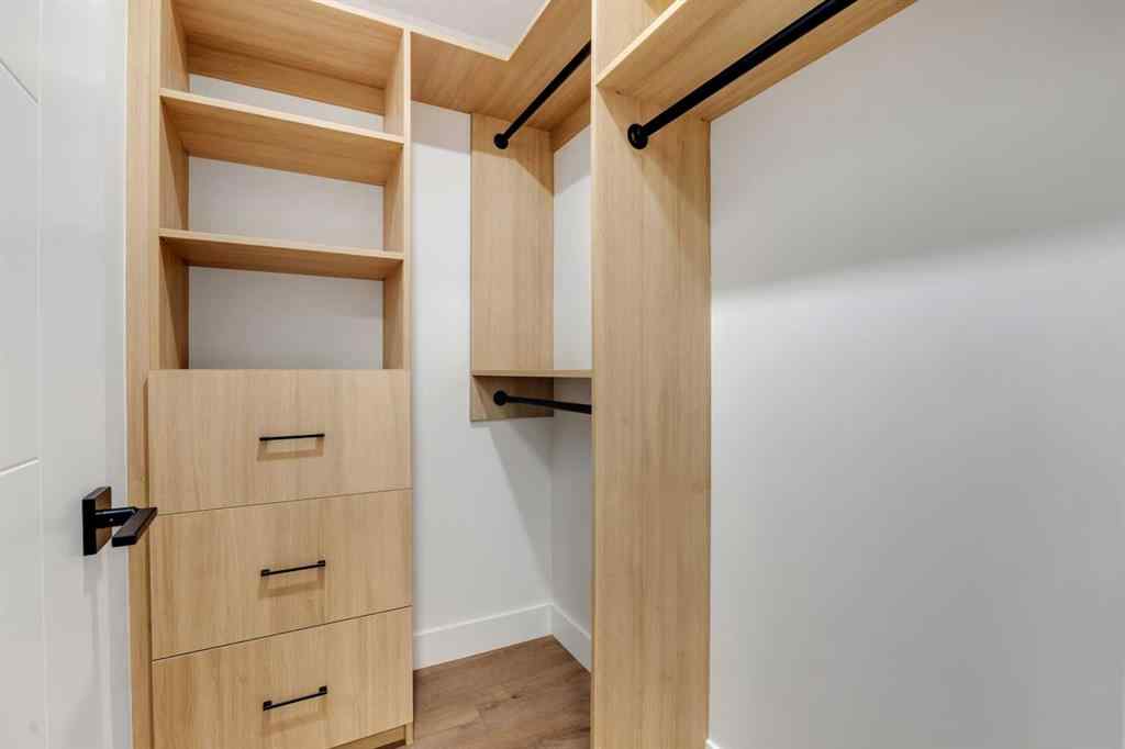 MLS® A2261515 - 2715 Cochrane Road NW in Banff Trail Calgary, Residential