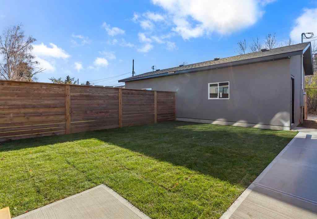 MLS® A2261515 - 2715 Cochrane Road NW in Banff Trail Calgary, Residential