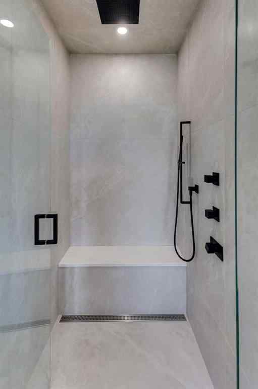 MLS® A2261515 - 2715 Cochrane Road NW in Banff Trail Calgary, Residential