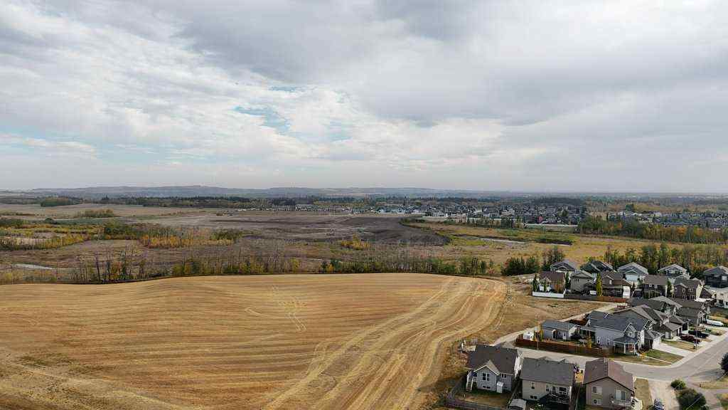 MLS® A2261518 - 6 Coachill Street  in Cottonwood Estates Blackfalds, Residential