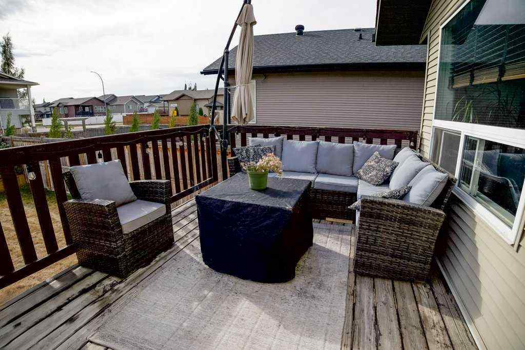 MLS® A2261518 - 6 Coachill Street  in Cottonwood Estates Blackfalds, Residential