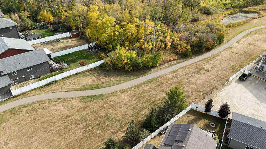 MLS® A2261518 - 6 Coachill Street  in Cottonwood Estates Blackfalds, Residential