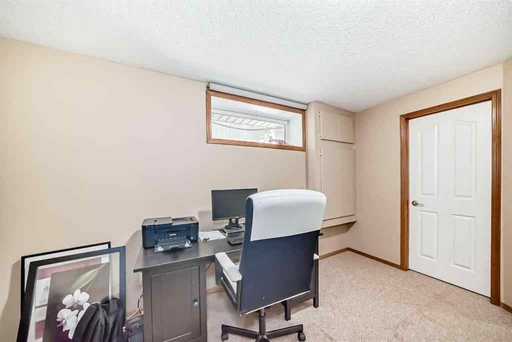 MLS® A2261519 - 1619 Thorburn Drive SE in Thorburn Airdrie, Residential