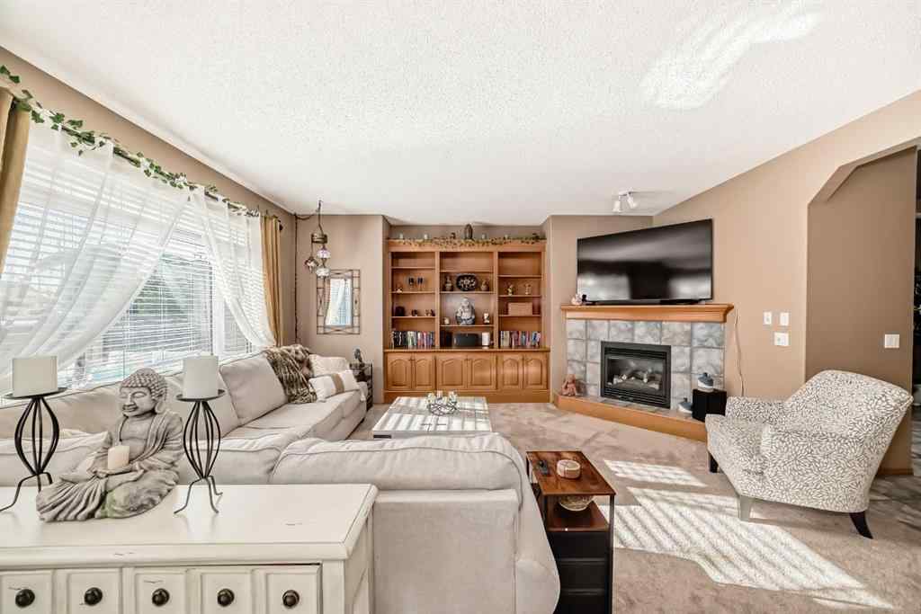 MLS® A2261519 - 1619 Thorburn Drive SE in Thorburn Airdrie, Residential