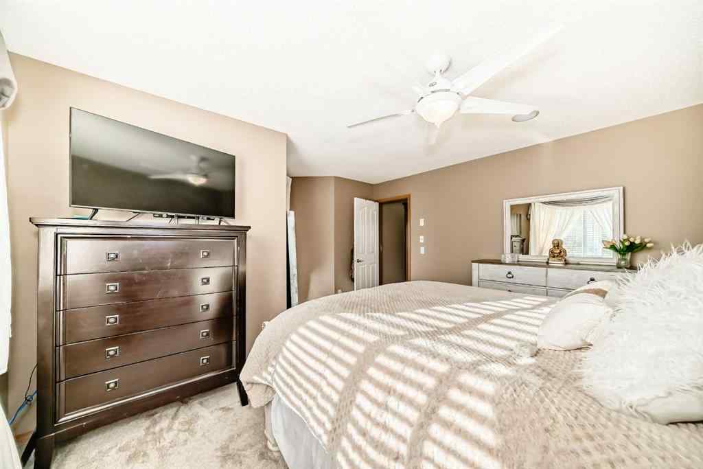 MLS® A2261519 - 1619 Thorburn Drive SE in Thorburn Airdrie, Residential