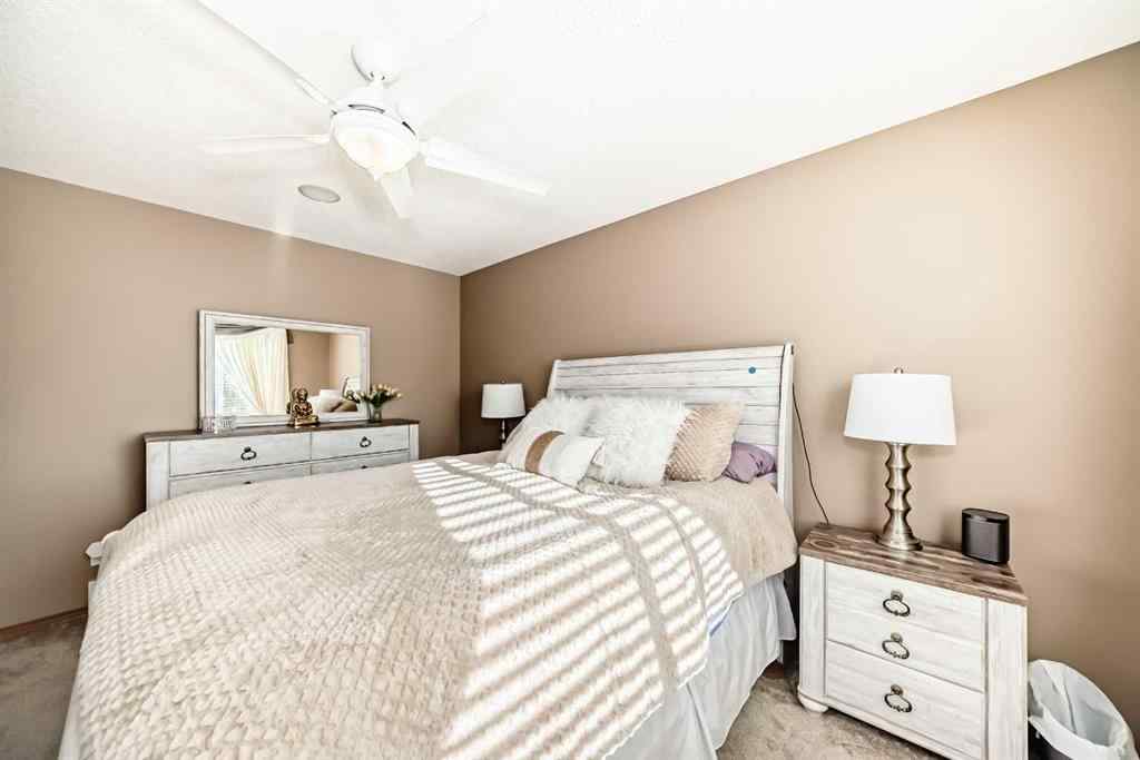 MLS® A2261519 - 1619 Thorburn Drive SE in Thorburn Airdrie, Residential