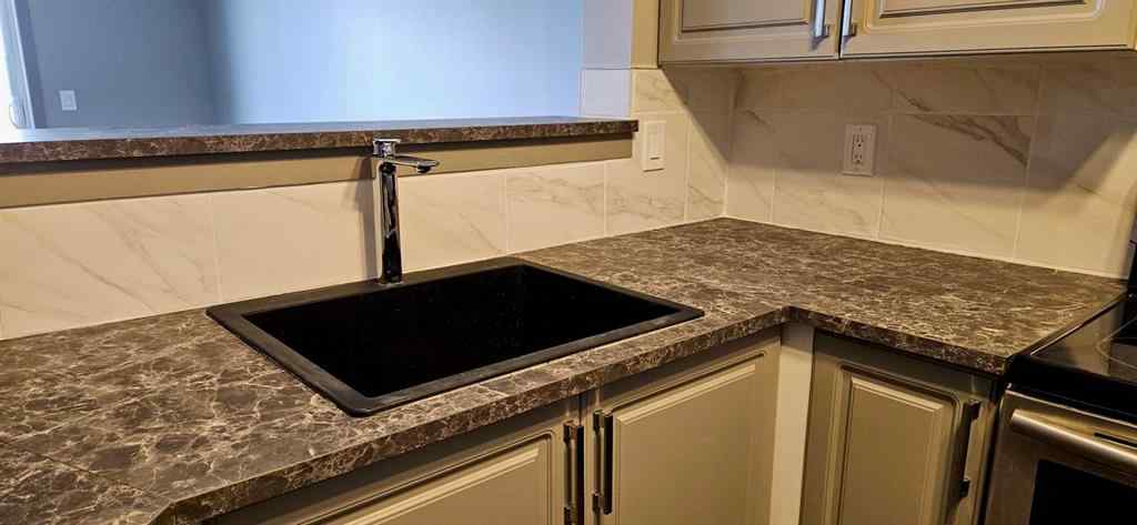 MLS® A2261523 - Unit #311 1000 Citadel Meadow Point NW in Citadel Calgary, Residential