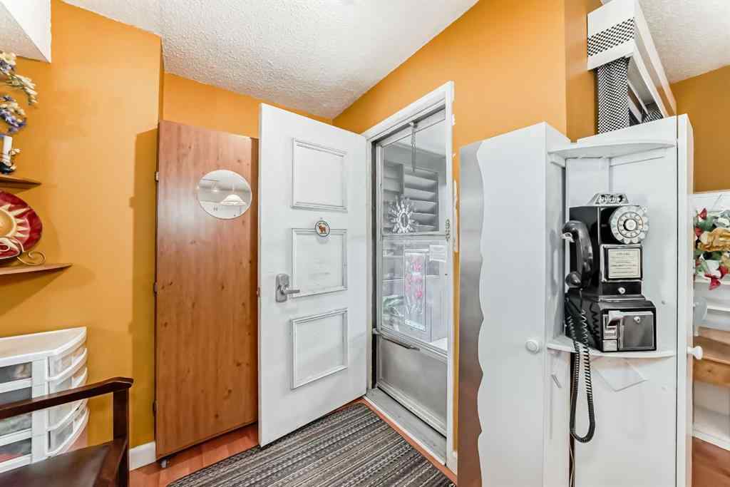 MLS® A2261524 - Unit #106 6223 31 Avenue NW in Bowness Calgary, Residential