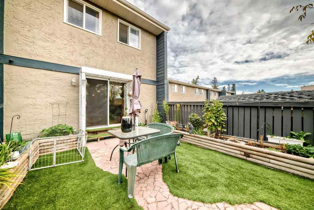 MLS® A2261524 - Unit #106 6223 31 Avenue NW in Bowness Calgary, Residential