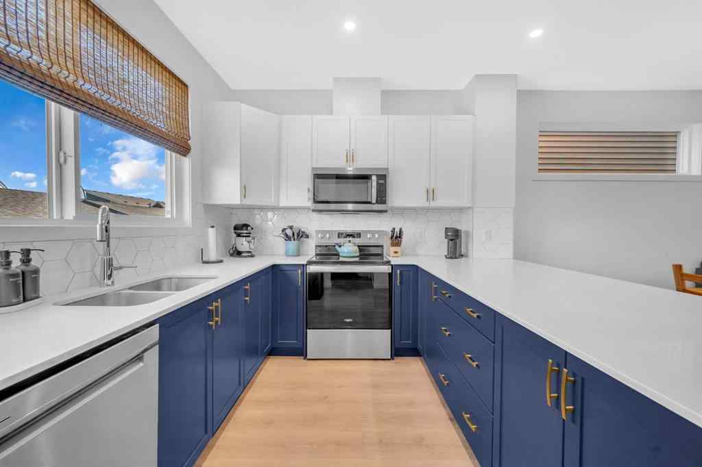 MLS® A2261527 - 18 Wolf Creek Rise SE in Wolf Willow Calgary, Residential