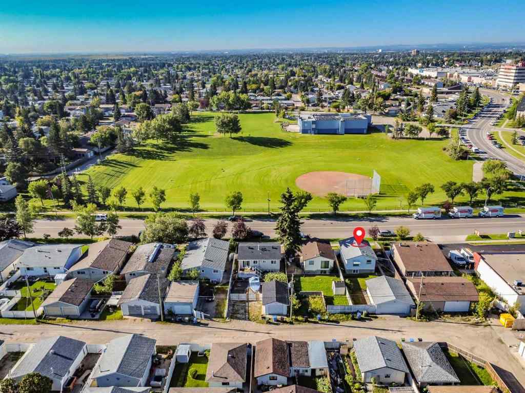 MLS® A2261532 - 4108 Marlborough Drive NE in Marlborough Calgary, Residential