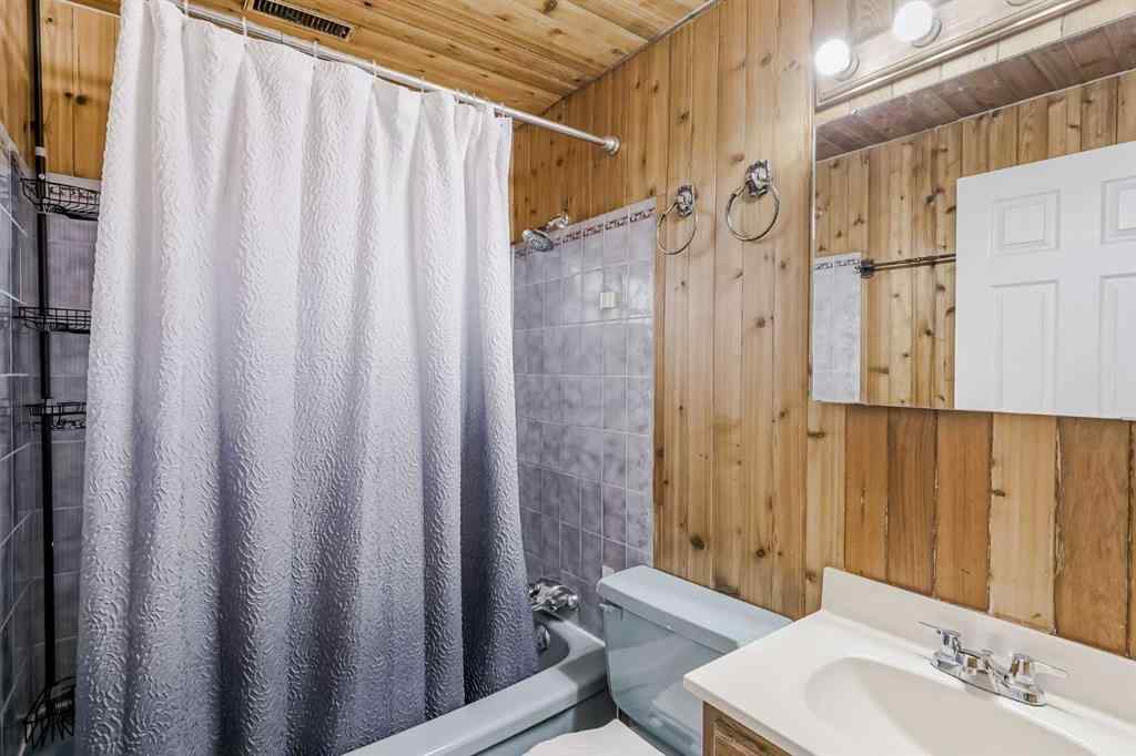 MLS® A2261532 - 4108 Marlborough Drive NE in Marlborough Calgary, Residential