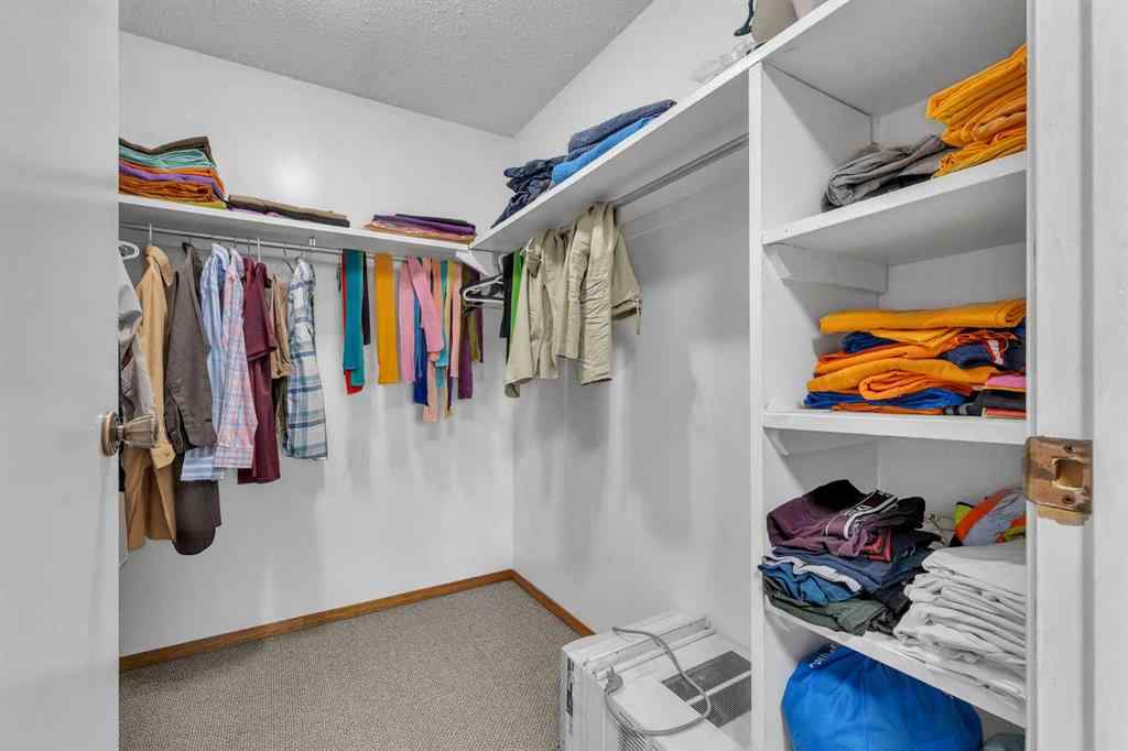 MLS® A2261533 - 233081 Glenmore View Road  in Glenmore Views Rural Rocky View County, Residential