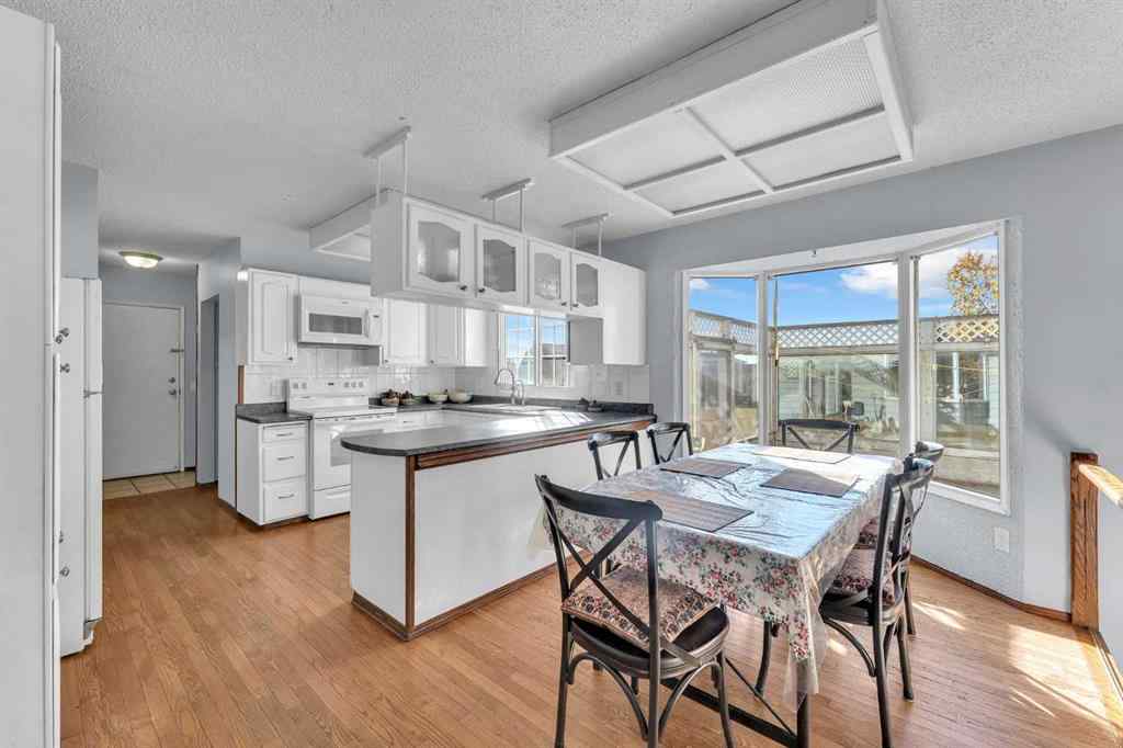 MLS® A2261533 - 233081 Glenmore View Road  in Glenmore Views Rural Rocky View County, Residential