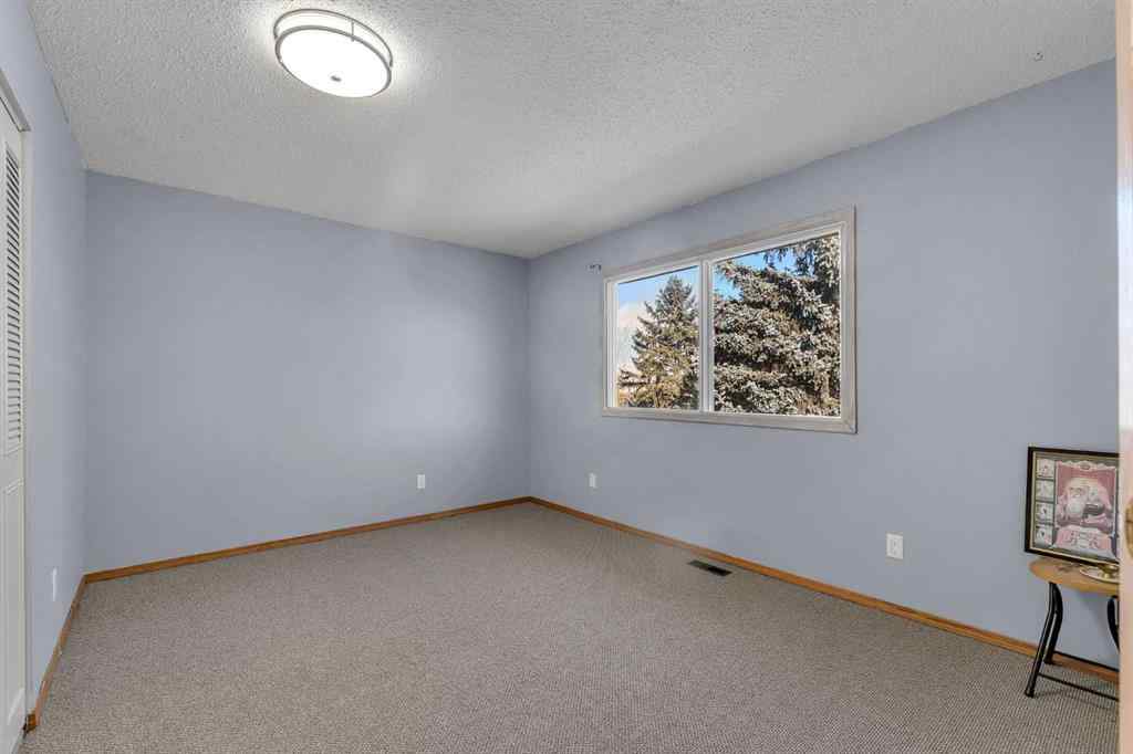 MLS® A2261533 - 233081 Glenmore View Road  in Glenmore Views Rural Rocky View County, Residential