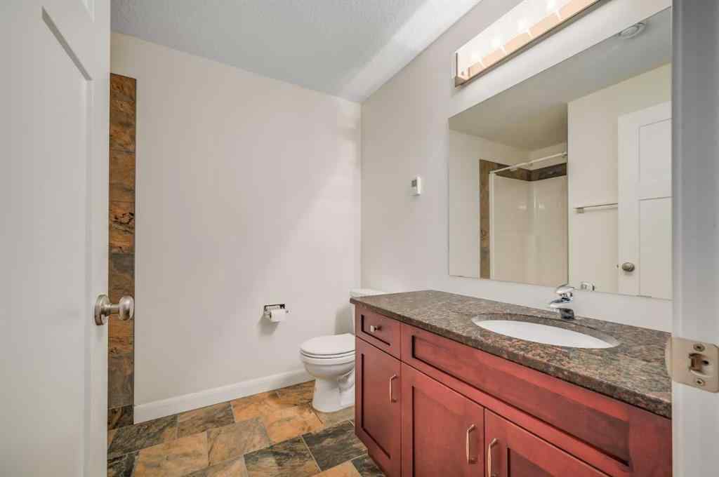 MLS® A2261534 - 7418 36 Avenue NW in Bowness Calgary, Residential