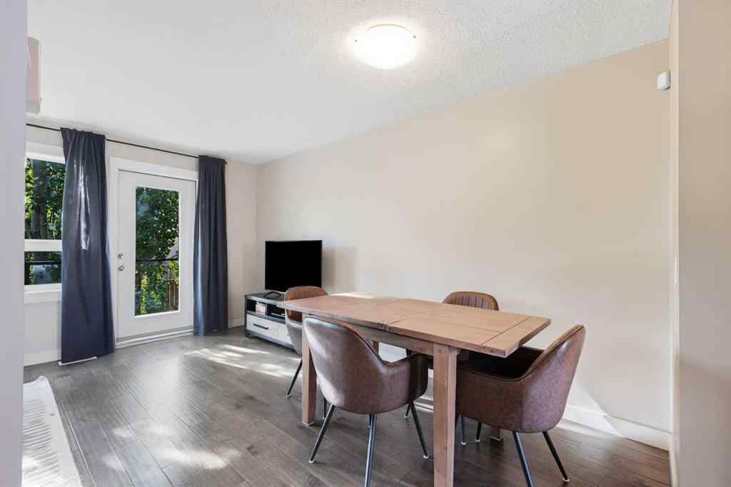 MLS® A2261536 - 448 Covecreek Circle NE in Coventry Hills Calgary, Residential