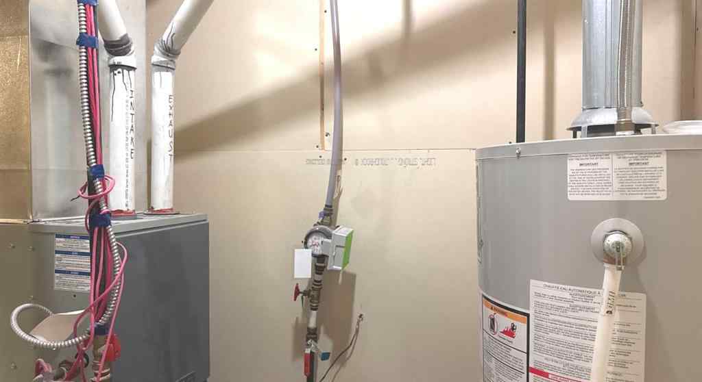 MLS® A2261540 - 244 Los Alamos Place NE in Monterey Park Calgary, Residential