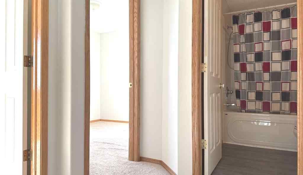 MLS® A2261540 - 244 Los Alamos Place NE in Monterey Park Calgary, Residential