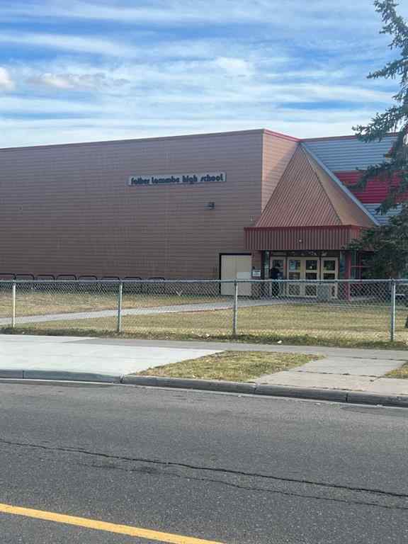 MLS® A2261546 - 1051 Fonda Court SE in Forest Heights Calgary, Residential