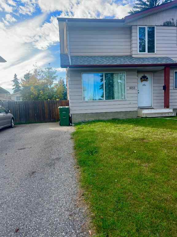 MLS® A2261546 - 1051 Fonda Court SE in Forest Heights Calgary, Residential