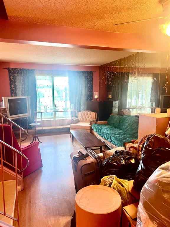 MLS® A2261546 - 1051 Fonda Court SE in Forest Heights Calgary, Residential