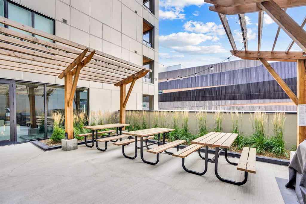 MLS® A2261547 - Unit #214 3932 University Avenue NW in University District Calgary, Residential