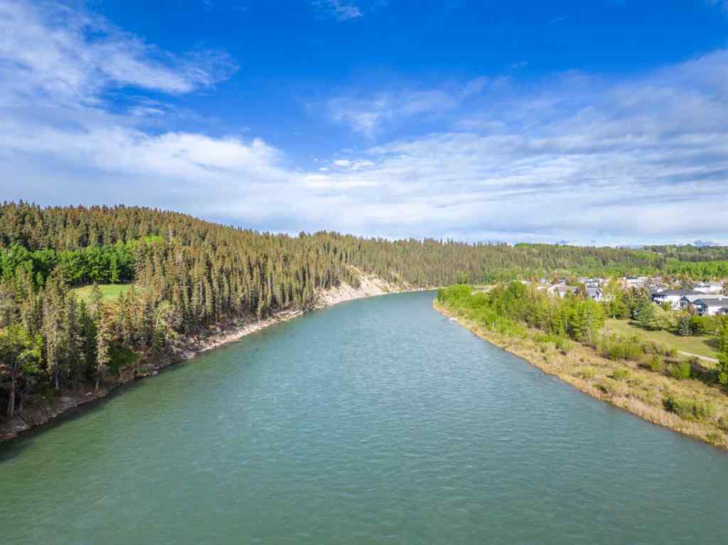 MLS® A2261551 - 28 Bow Ridge Link  in Bow Ridge Cochrane, Residential