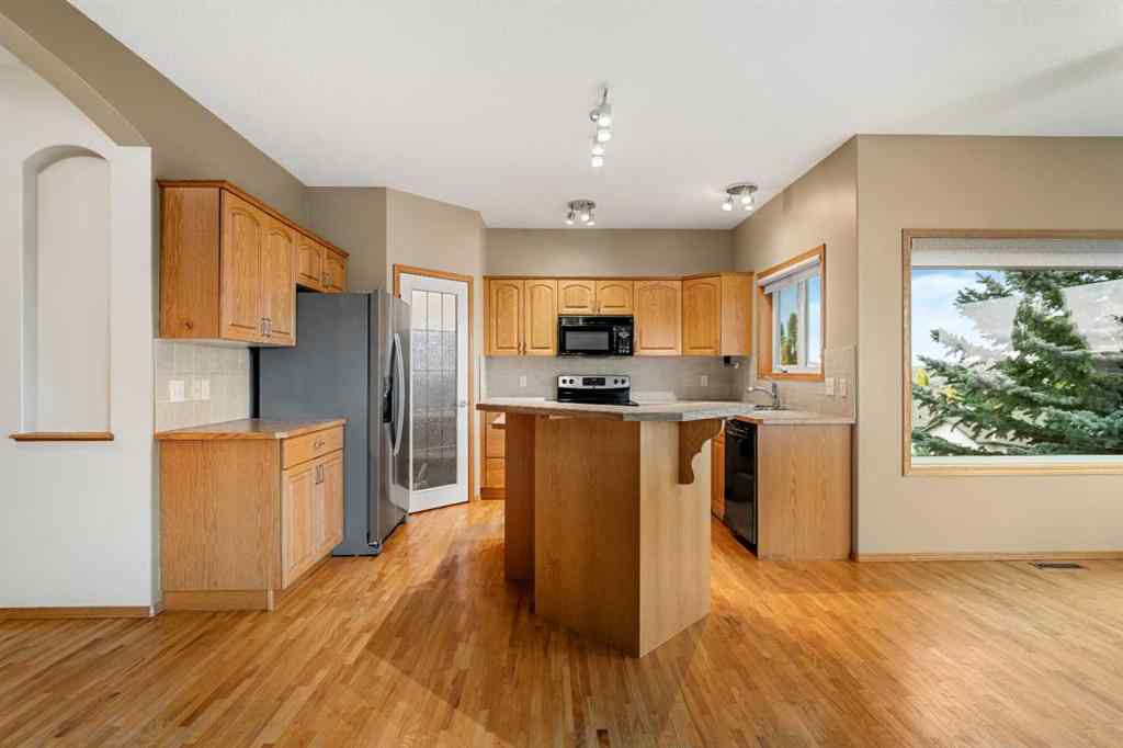 MLS® A2261551 - 28 Bow Ridge Link  in Bow Ridge Cochrane, Residential