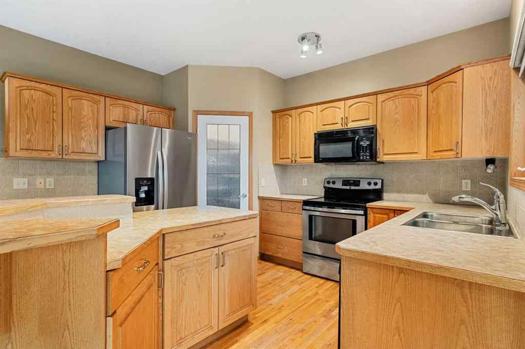 MLS® A2261551 - 28 Bow Ridge Link  in Bow Ridge Cochrane, Residential