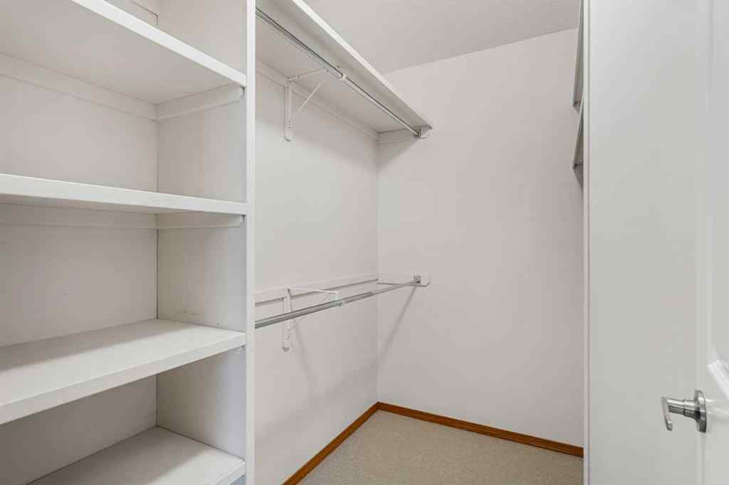 MLS® A2261551 - 28 Bow Ridge Link  in Bow Ridge Cochrane, Residential