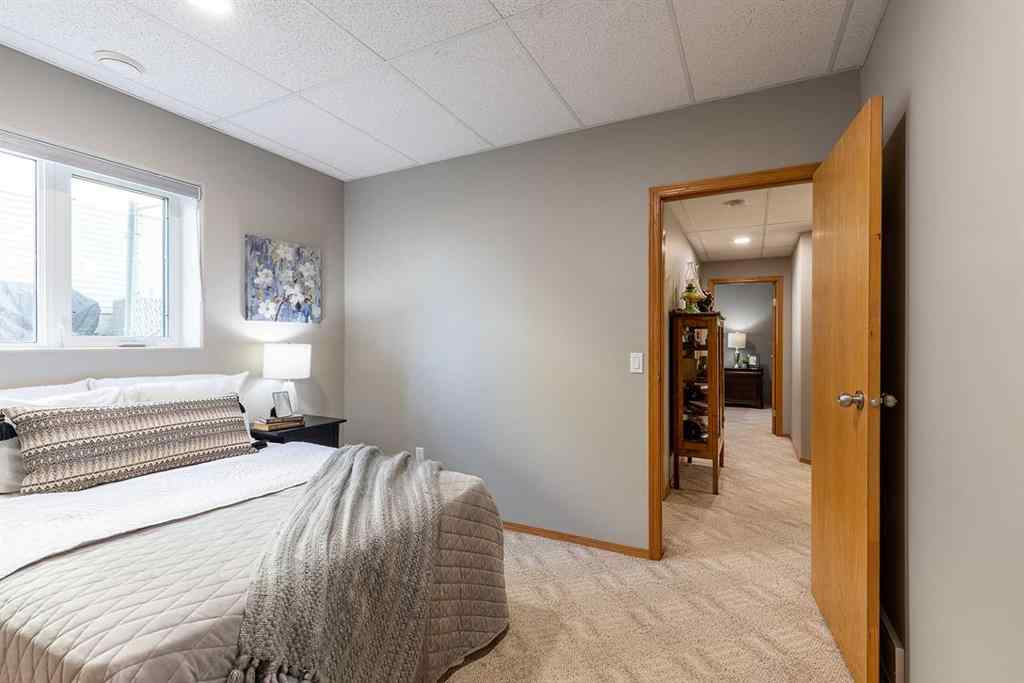 MLS® A2261552 - 58 Cottonwood Court SW in Cottonwood Medicine Hat, Residential