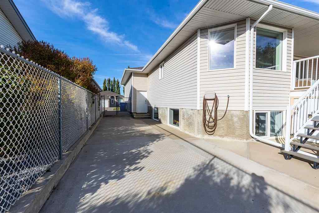 MLS® A2261552 - 58 Cottonwood Court SW in Cottonwood Medicine Hat, Residential