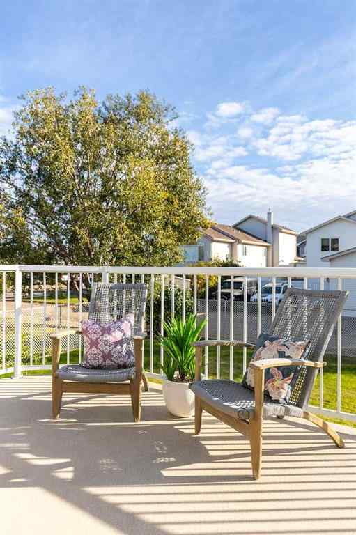 MLS® A2261552 - 58 Cottonwood Court SW in Cottonwood Medicine Hat, Residential