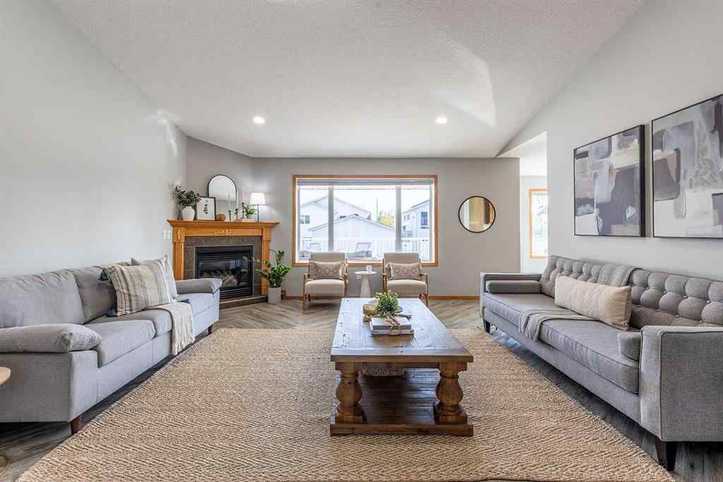 MLS® A2261552 - 58 Cottonwood Court SW in Cottonwood Medicine Hat, Residential