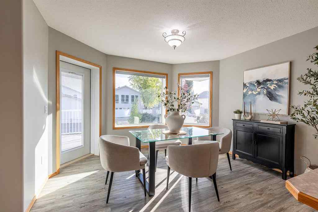 MLS® A2261552 - 58 Cottonwood Court SW in Cottonwood Medicine Hat, Residential