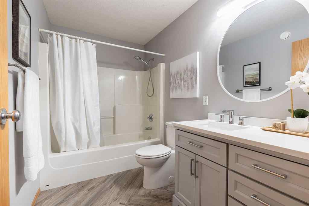 MLS® A2261552 - 58 Cottonwood Court SW in Cottonwood Medicine Hat, Residential