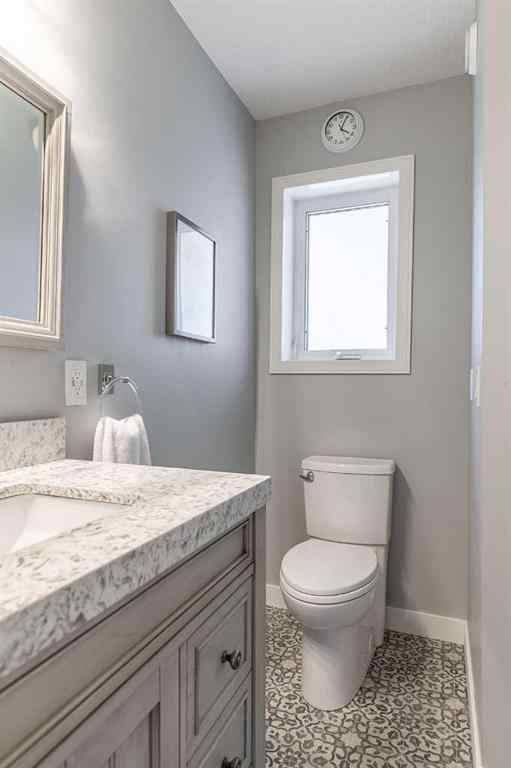 MLS® A2261552 - 58 Cottonwood Court SW in Cottonwood Medicine Hat, Residential