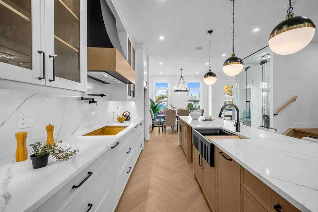 MLS® A2261556 - 2020 22 Avenue NW in Banff Trail Calgary, Residential