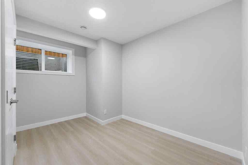 MLS® A2261558 - 281 Yorkville Road SW in Yorkville Calgary, Residential